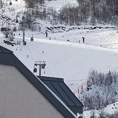 Val Soleil A 250 M Des Pistes Avec Parking Souterrain Gourette